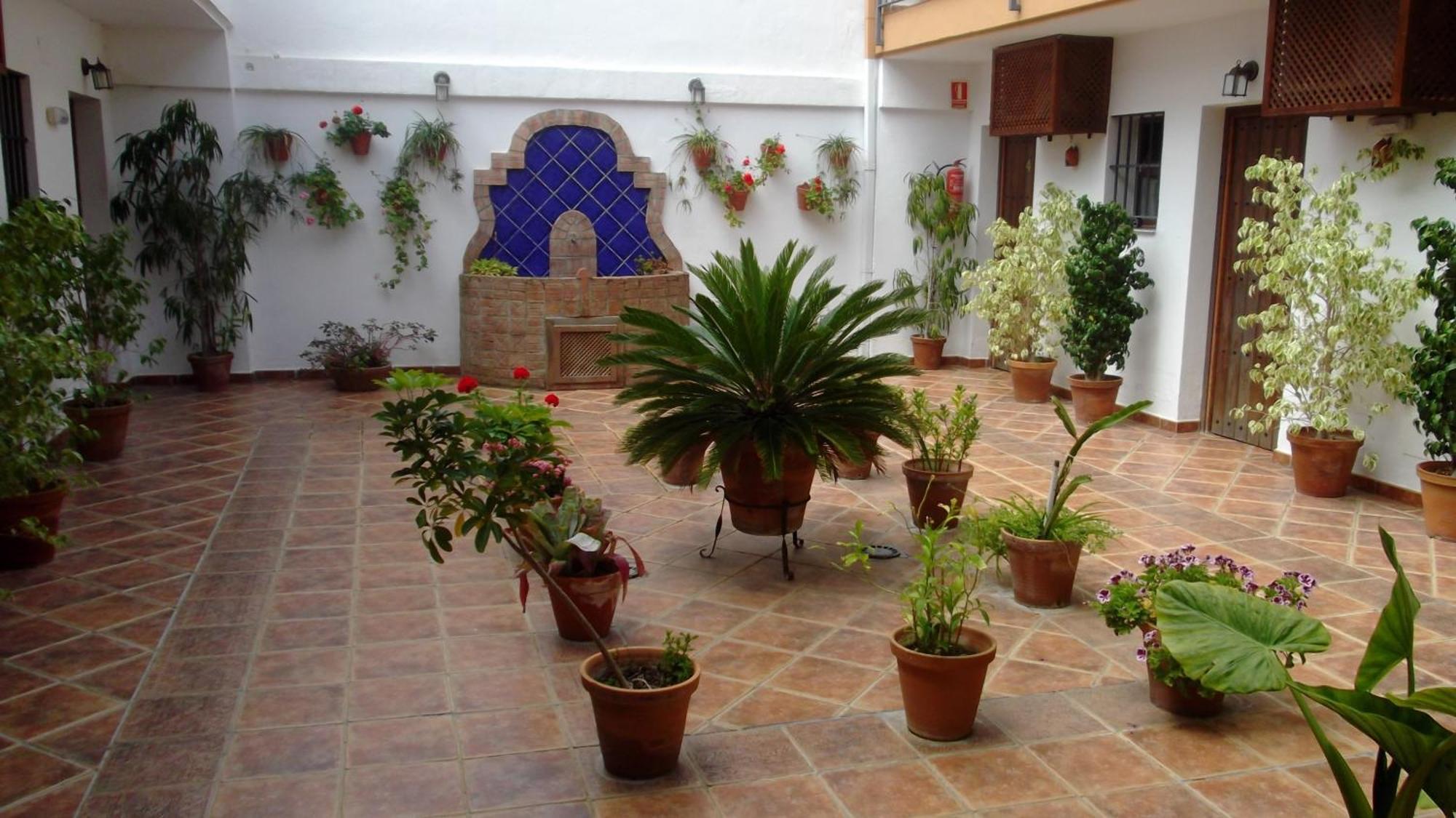 Hotel Posada Casas Viejas Беналуп-Касас-Вьехас Экстерьер фото